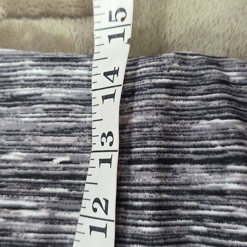 Nike Women's Swimsuit Black/White Racerback Sz XL EUC - Picture 10 of 11